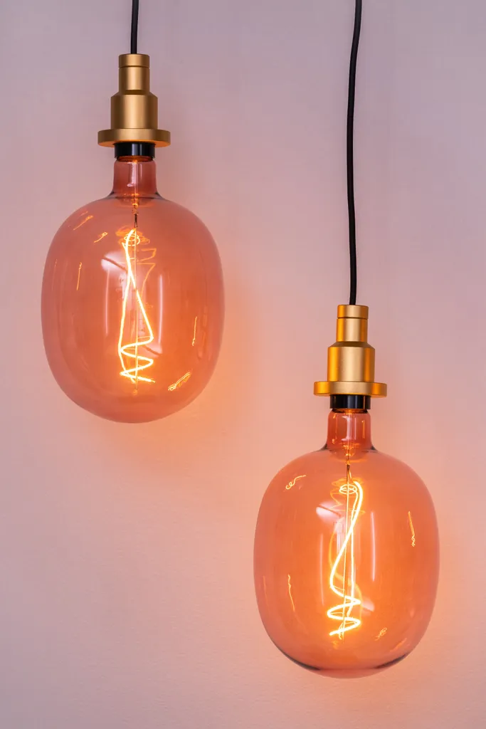 Ampoule LED E27 Osram 1906 Ballon Clair Fil Rose Décorative - 4