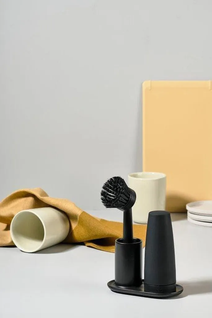 Kit Vaisselle Silicone Noir Zone Denmark Singles avec Support Flexible - 3