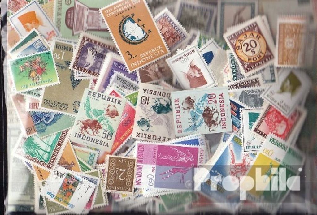 Briefmarken Indonesien 400 verschiedene Marken
