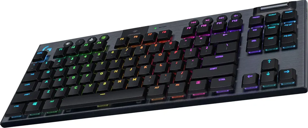 Clavier Gaming Logitech G915 TKL pour Setup Minimaliste et Performance