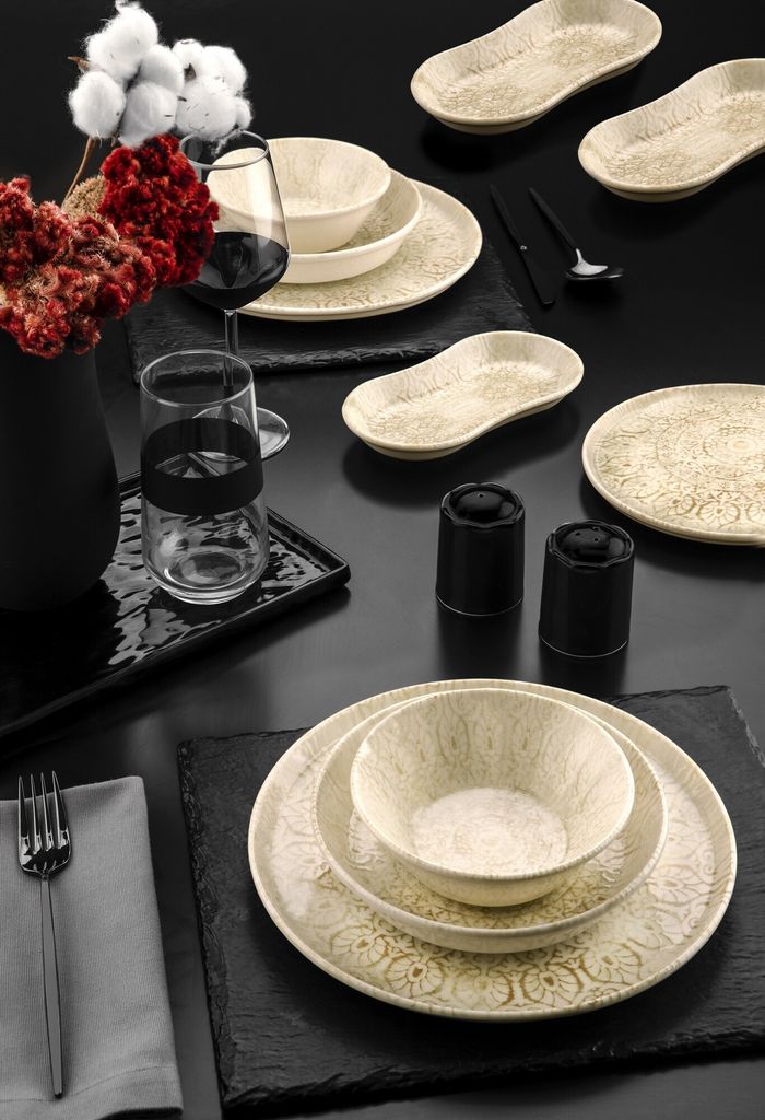 Hermia Concept, Hochwertiges 27-teiliges Dinner-Set aus 100% Porzellan, Cremefarben | 6 Servierplatten (25 cm), 6 Teller (18,5 cm), 6 Schalen (14 c...