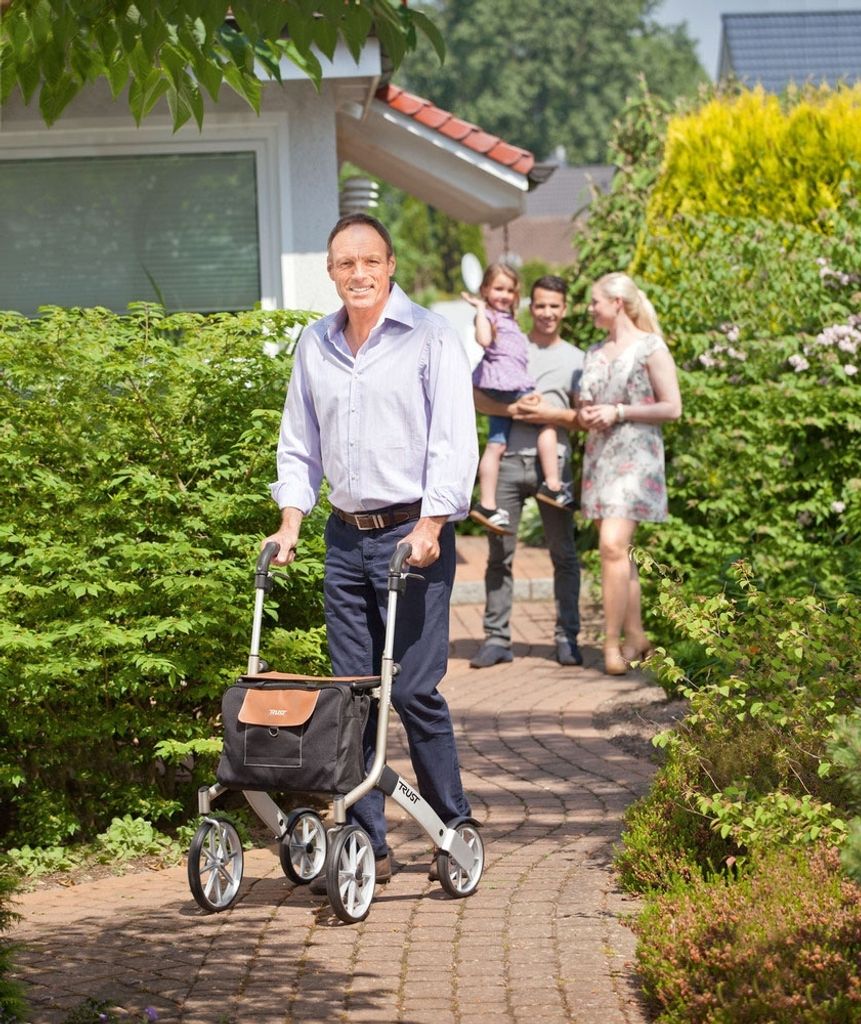 Trust Care Outdoor Rollator Let's Go Out beige silber Produktbild 