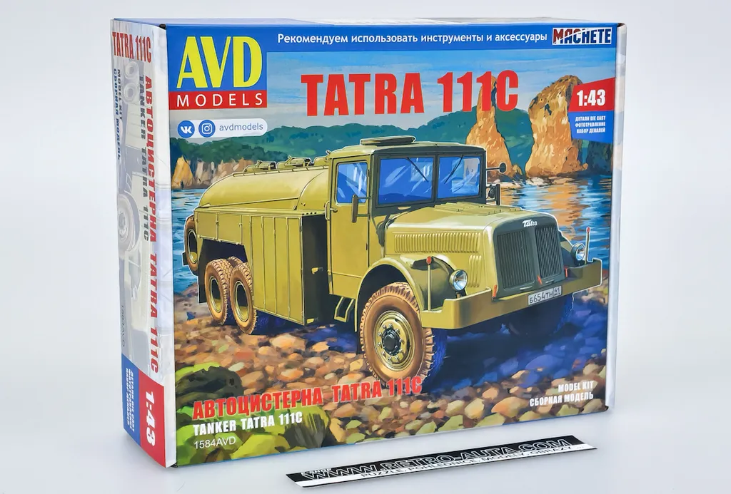 Camion Miniature Tatra 111 C KIT AVD 1:43 - Modèle Réduit de Collection