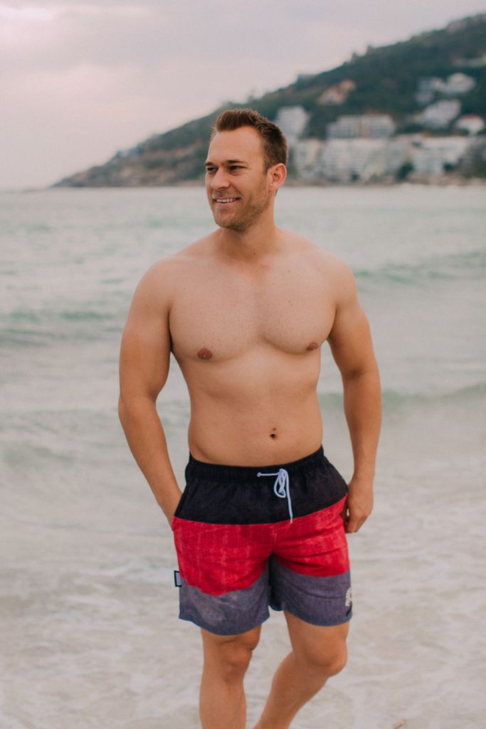 GUGGEN Mountain Badehose für Herren in rot rot Produktbild 