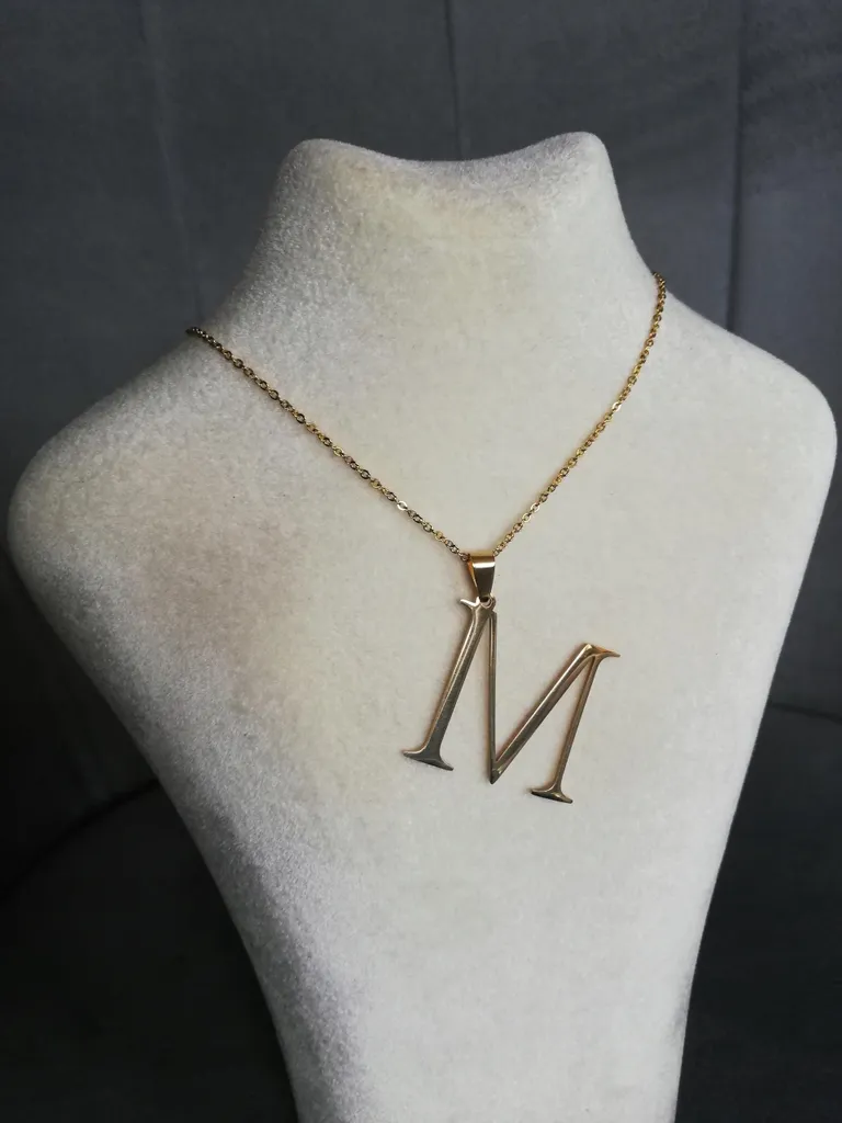 Collana Lettera M Acciaio | Idea Regalo Iniziale con Scatola