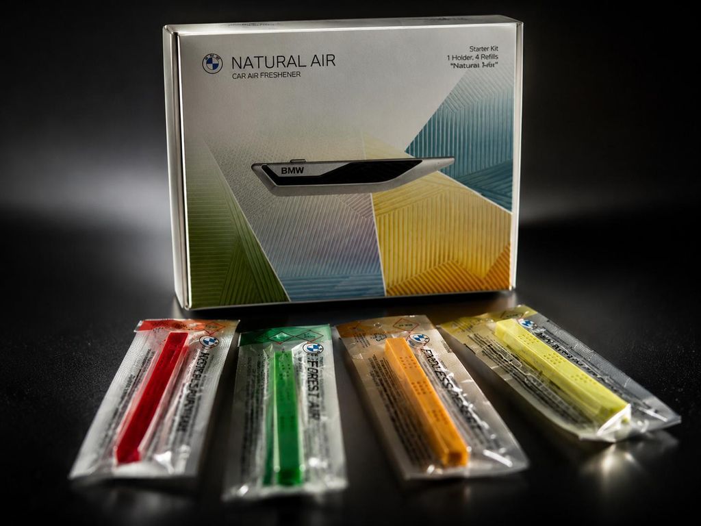 BMW Natural Air Innenraum-Duft Starter-Kit Lavablack + 4 Extra Düfte