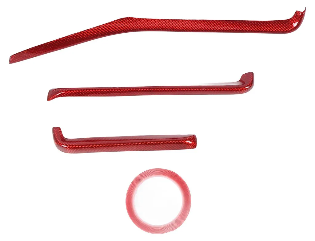 Rénovez votre Intérieur Corvette C8 : Kit 3 Moulures Carbone Rouge Anti-Rayures