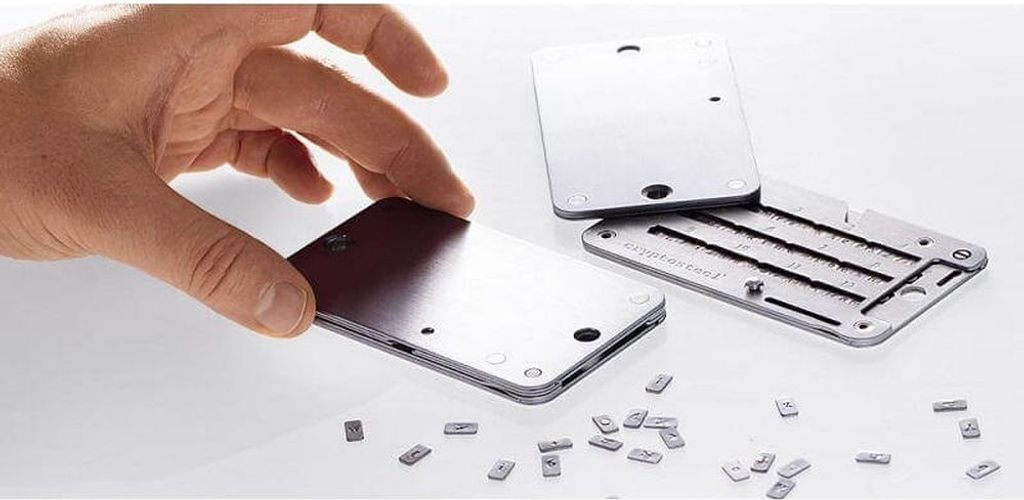Cryptosteel - cold storage für Kryptowährungen Produktbild 