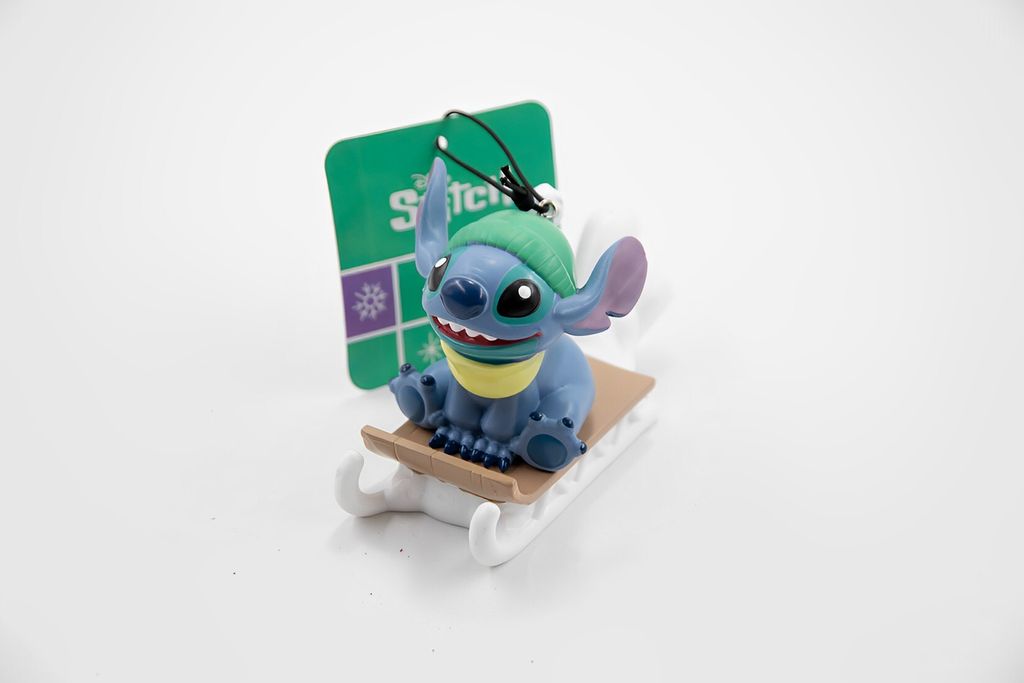Kurt S. Adler Disney Stitch auf Schlitten Weihnachtsschmuck Produktbild 