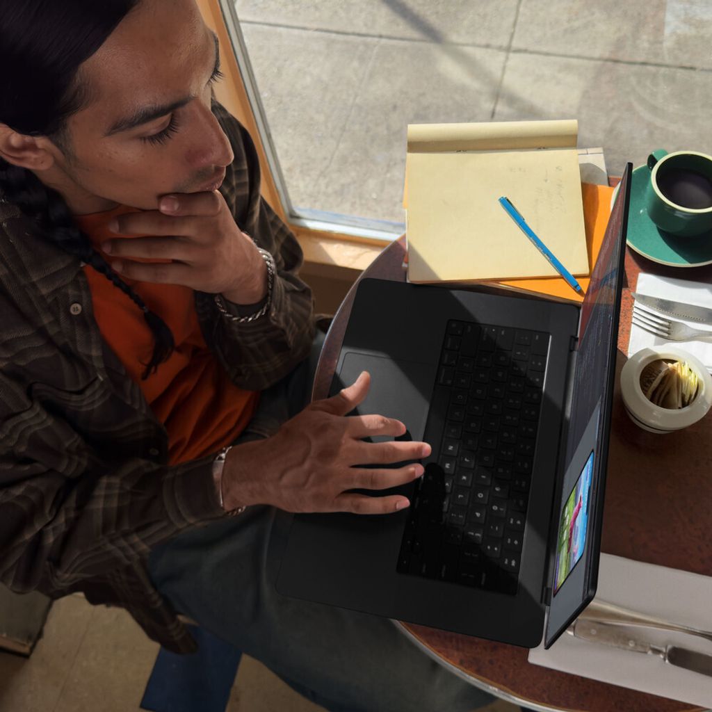 Apple MacBook Pro 14" M3/ M3 Pro/ M3 Max Produktbild 4