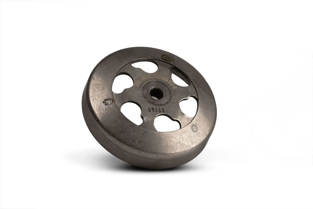 Stop aux Vibrations Scooter avec la Cloche Malossi Fly Clutch 107mm