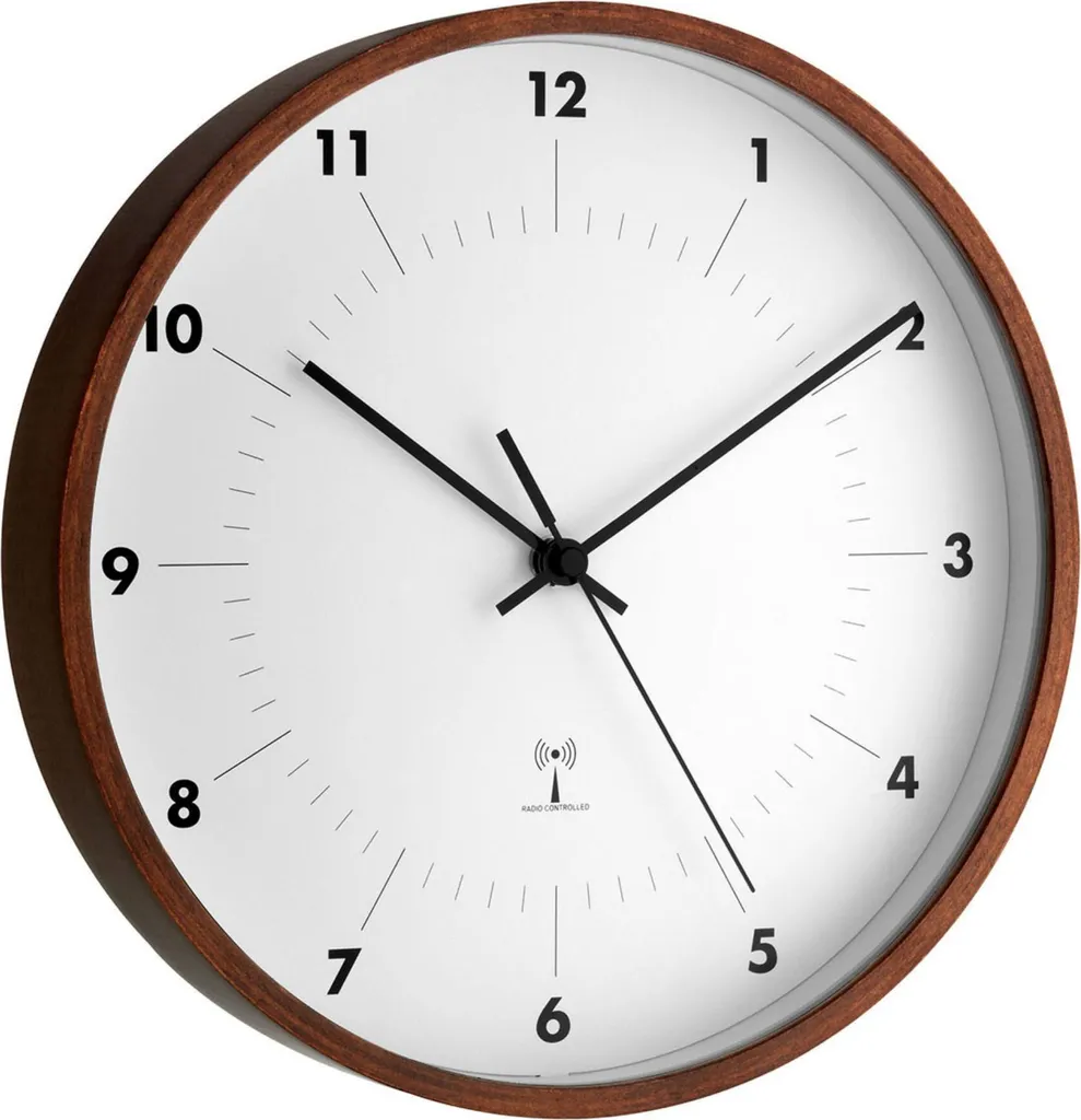 TFA 98.1097 Orologio da Parete Radiocontrollato in Legno | Shop Online