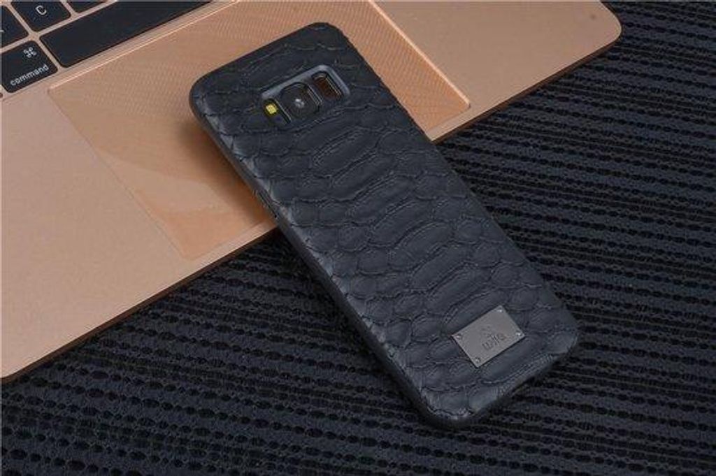 UNIQ Accessory Kunstleder Hard Case für iPhone X