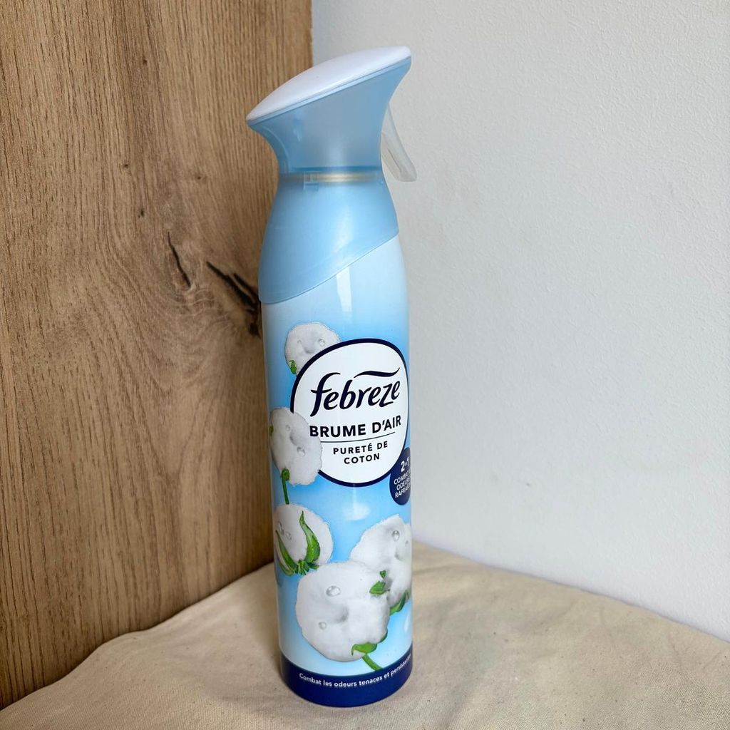 Désodorisant Spray Febreze Brume d'Air << Pureté de Image du produit 