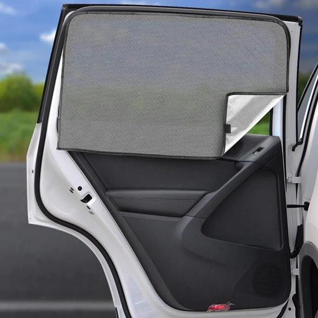 Pare-soleil voiture pour protéger les bébés sur la banquette arrière