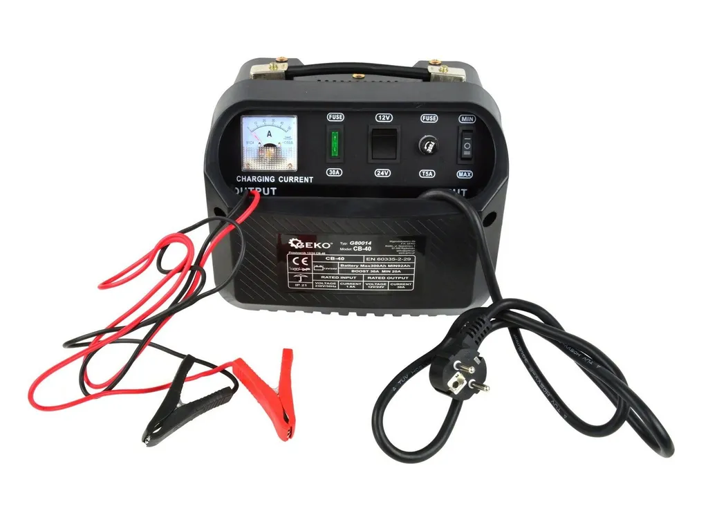 Chargeur de batterie 12V 24V GEKO : réparez vos batteries déchargées