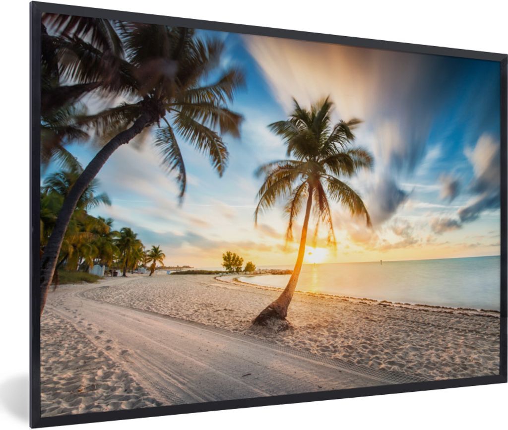 MuchoWow Gerahmtes Poster Sonnenuntergang - Strand - Palme 90x60 cm - Poster mit Schwarzem Bilderrahmen Wandposter Rahmen Foto Bilder - Fotorahme...