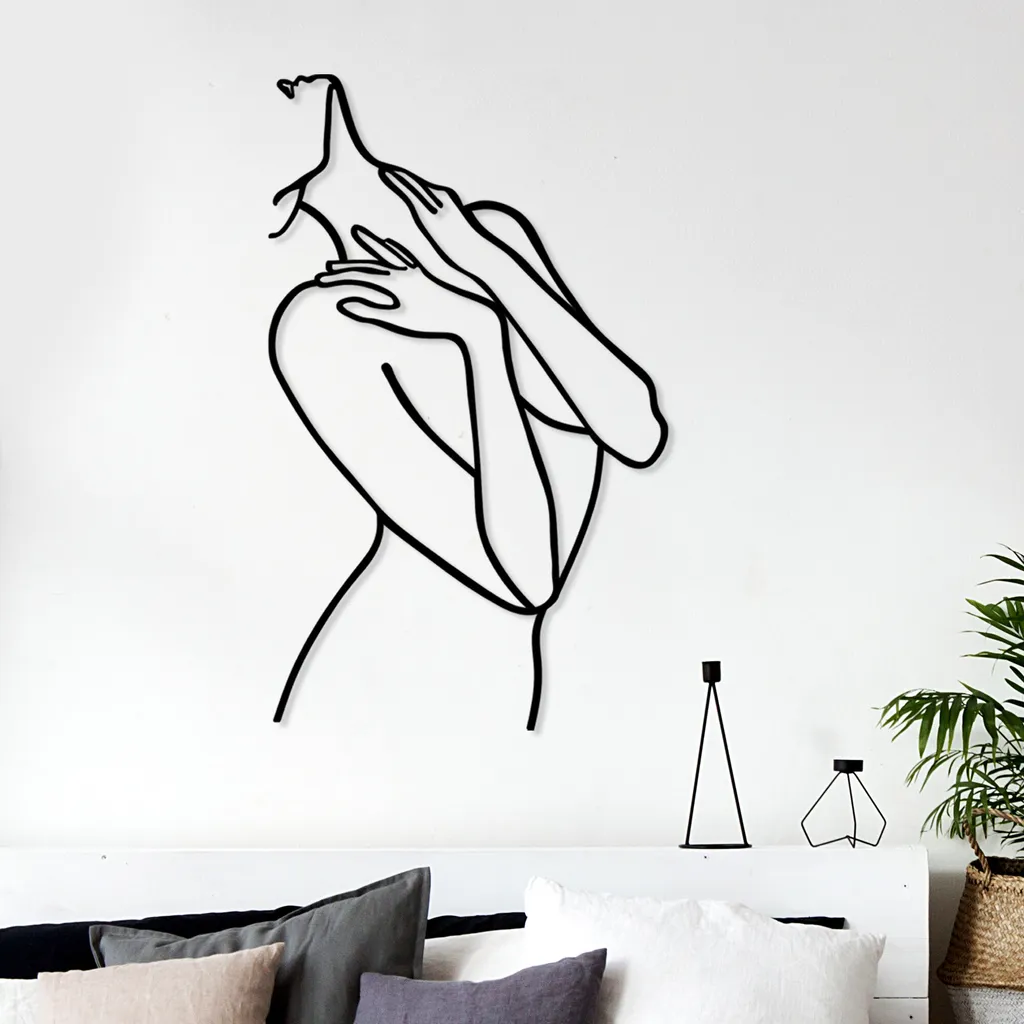 Décoration Murale Métal Noir Woman Lines : Design Épuré et Grand Format