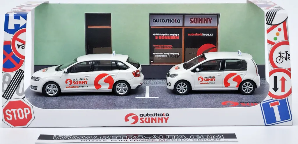 Voiture Driving School Sunny ABREX 1:43 - Miniatures Robustes Pro