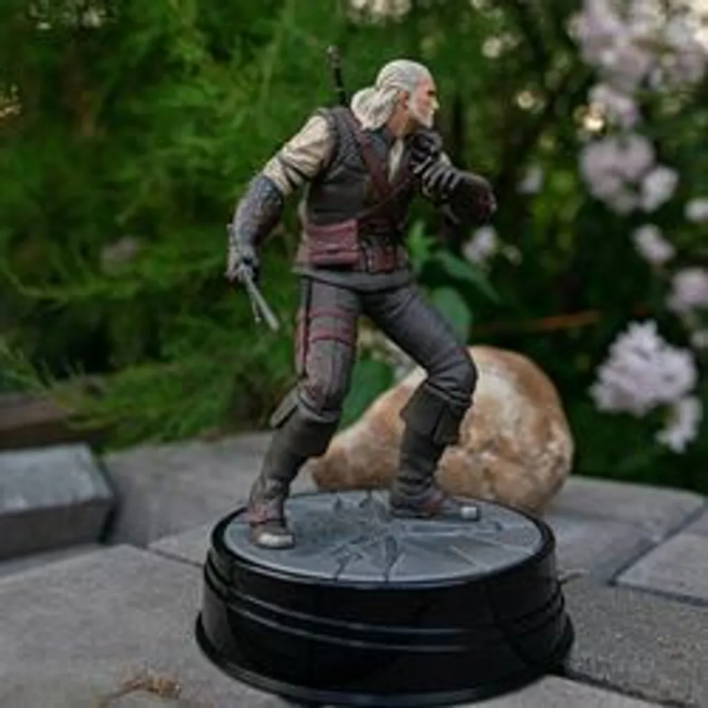 Statue Witcher 3 Geralt Manticore PVC Durable 20 cm Finition Premium - 7