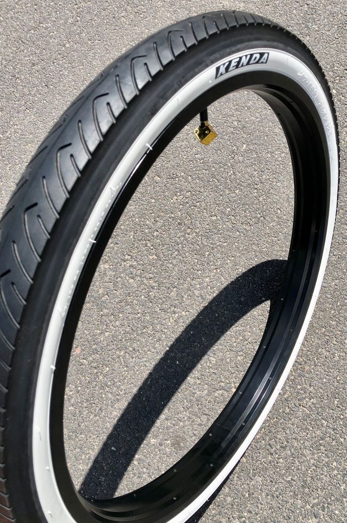 Opony Kenda Kraze 26 x 2.125, bieżnik motocyklowy, czarna Zdjęcie produktu 