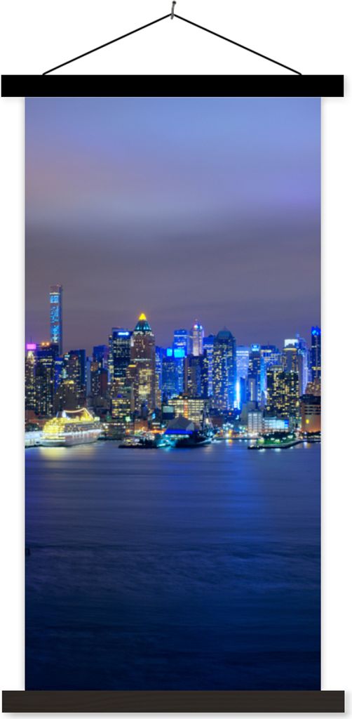 MuchoWow Textilposter New York - Skyline - Nacht 90x180 cm mit schwarzem Rahmen - Dekoration Wohnzimmer