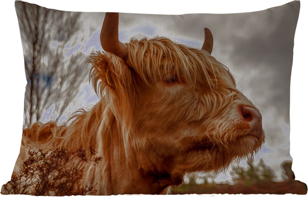 MuchoWow Outdoor Kissen - Scottish Hochlandrind - Strauch - Heidekraut - 60x40 cm - Wetterfest - Lounge Kissen - Zierkissen - Kissen für Innenr...