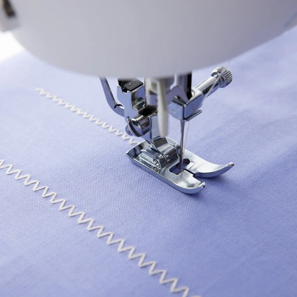 Machine à coudre Singer C5655 électronique avec 80 points de couture - 7