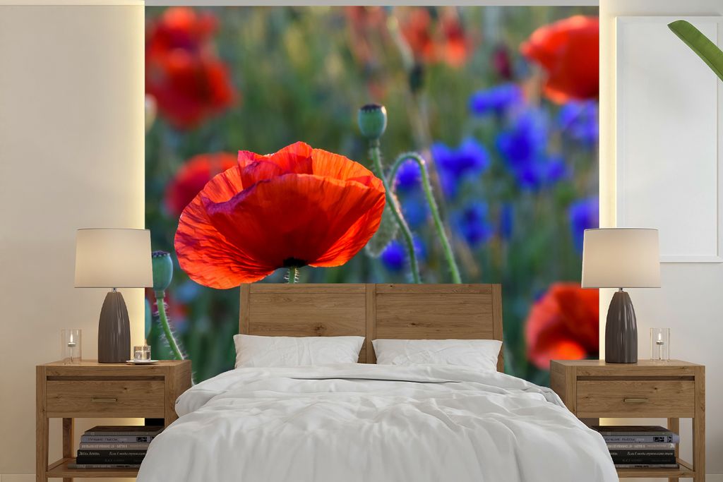 MuchoWow Fototapete für Wohnzimmer oder Schlafzimmer Wandtapete Vinyl Motivtapete Bunte Mohnblumen in den Niederlanden - 300x300 cm - Wanddekora...