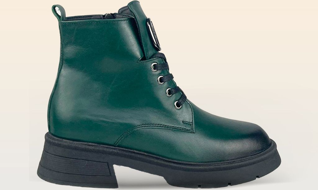 DEMALIS Damen-Winterstiefel aus echtem Leder mit kuscheligem Plüschfutter in Größe 38 - Eine Synthese aus Stil und Komfort!