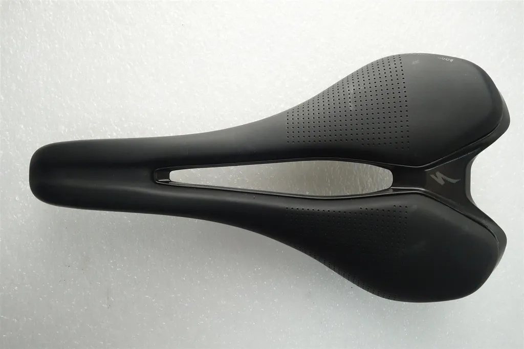 Specialized Romin EVO Comp Gel 143 mm avec Technologie Body Geometry