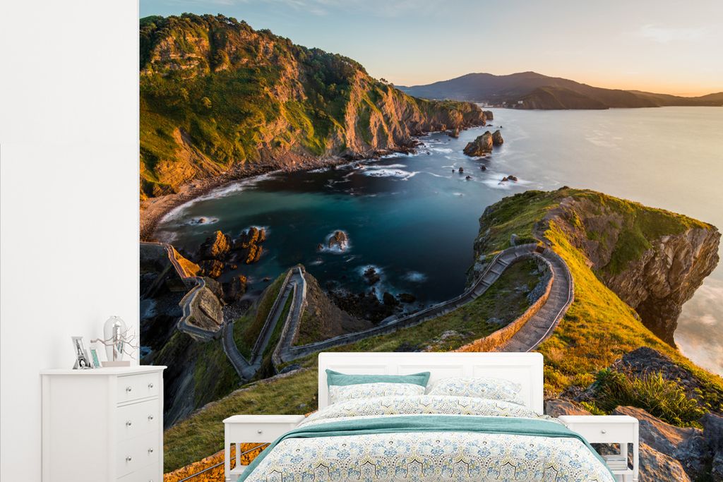 MuchoWow Fototapete für Wohnzimmer oder Schlafzimmer Wandtapete Vinyl Motivtapete Weg über die Berge - 265x220 cm - Die Küche