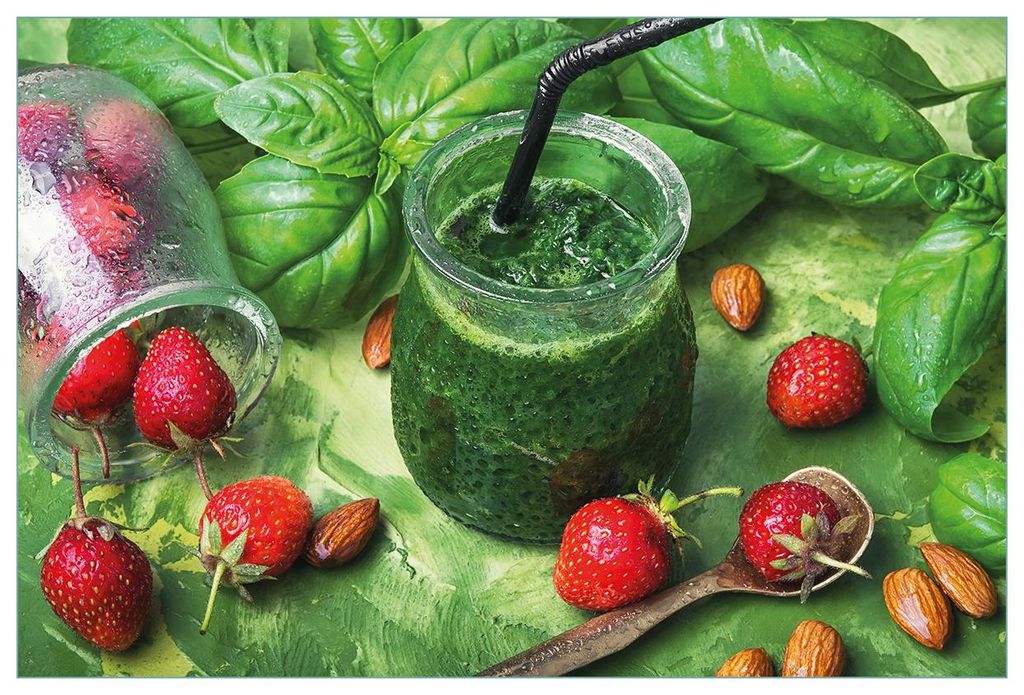 Wallario Küchenrückwand selbstklebend, Größe: 90 x 60 cm, Motiv: Grüner Smoothie mit Erdbeeren | Spritzschutz | abwischbar | pflegeleicht | in