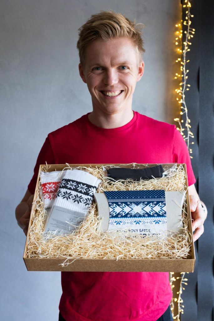 Geschenkset Winter Klassik | ponožky velikost L, šátek zimní modrý