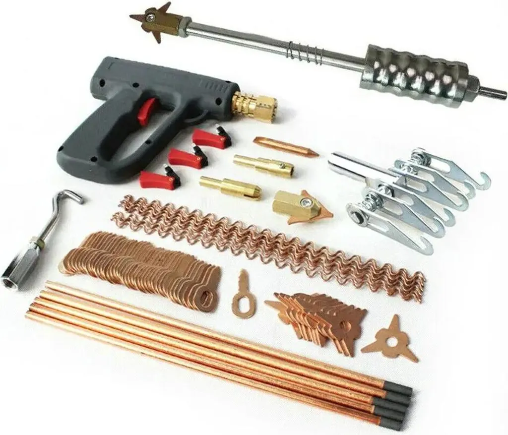 Réparation de tôle avec ce kit soudage par points de 86 accessoires