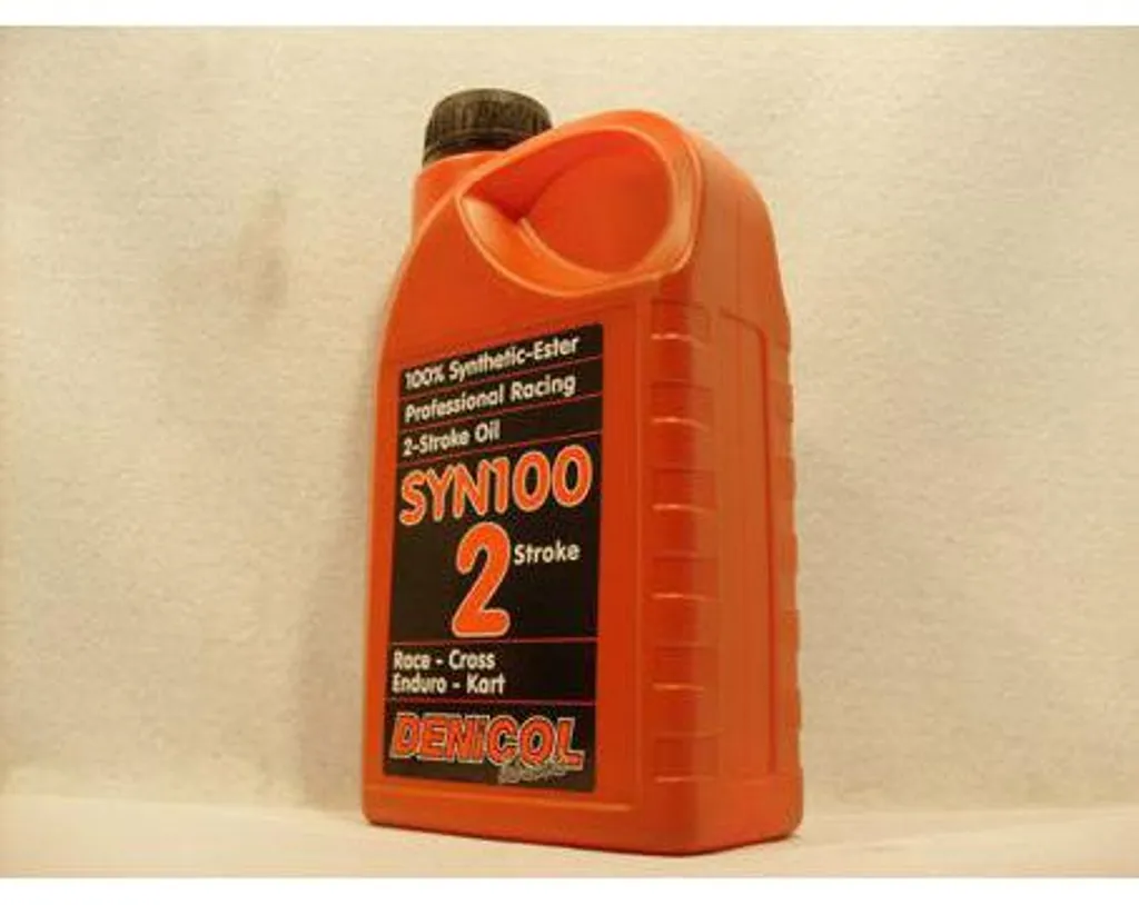 Évitez le serrage avec l'huile Denicol Syn100 Ester 2T haute tenue