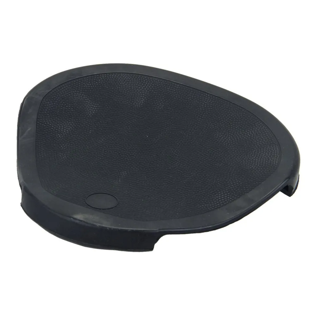Tapis de selle caoutchouc : réparez votre assise de mobylette usée