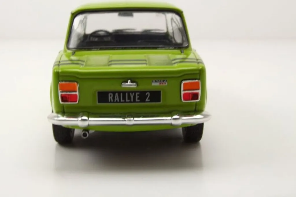 Réplique Simca 1000 Rallye 2 1:24 métal durable Whitebox vert clair