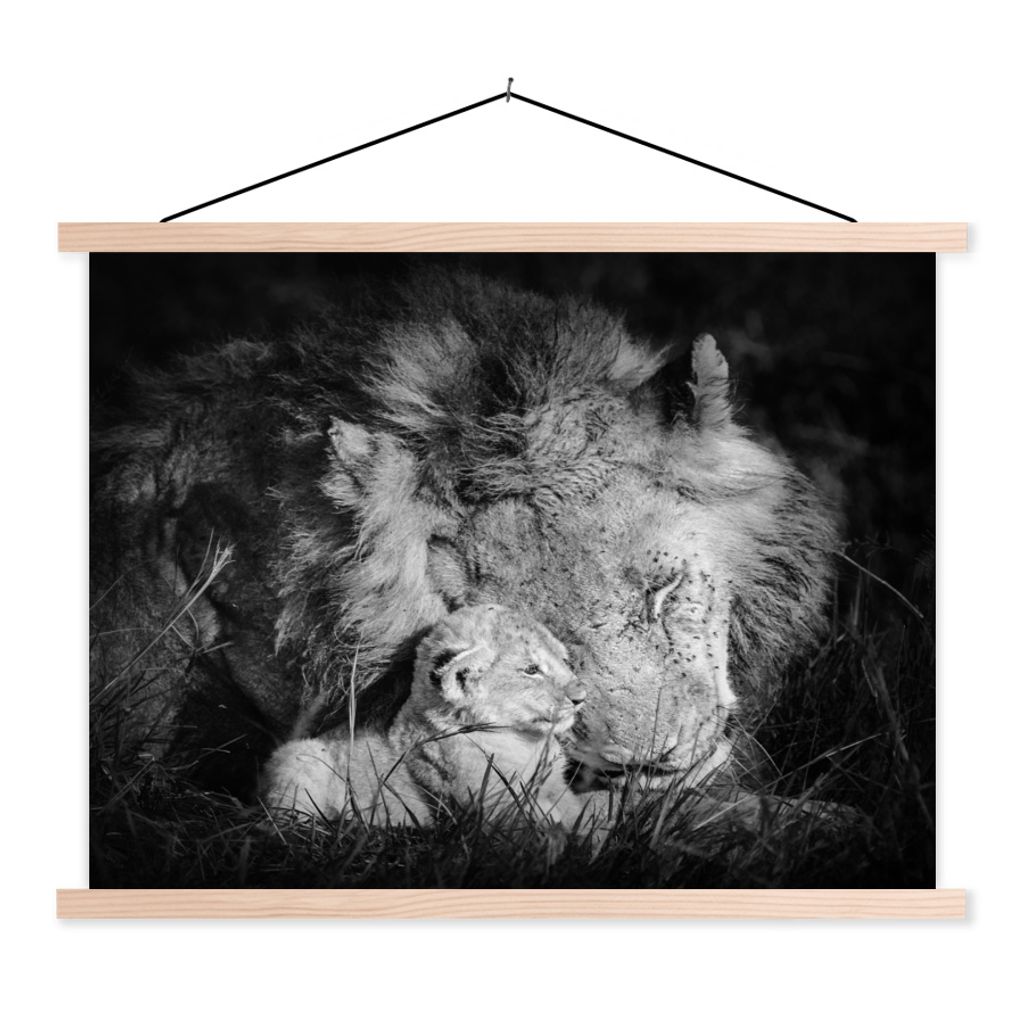MuchoWow Textilposter Tierprofil Löwe mit Jungtier in schwarz und weiß 120x90 cm mit holzfarbenen Rahmen - Magnetisch