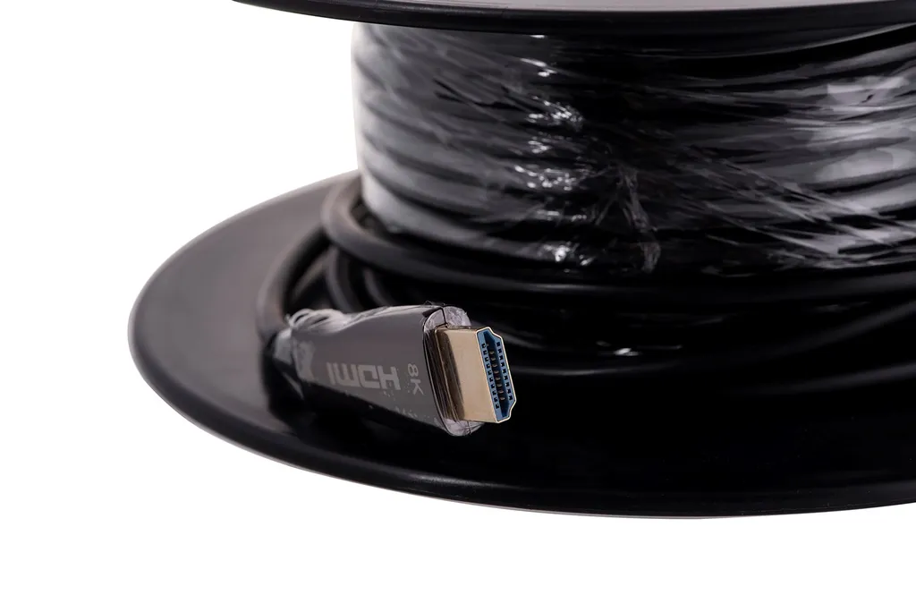 Câble HDMI 2.1 de 30m Claroc pour Gaming 4K 120Hz et Cinéma 8K à domicile
