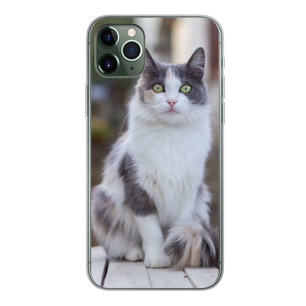 MuchoWow Handyhülle Schutzhülle Hülle für iPhone 11 Pro Max Katze - Porträt - Tisch - Mädchen - Kinder - Jungen Silikon Softcase Handy Hül...