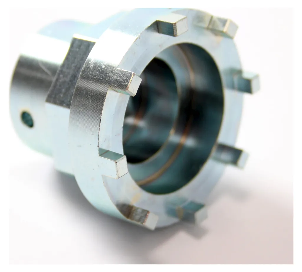 Réparer moteur Cortina avec cette bague de blocage SportDrive MM Borgring