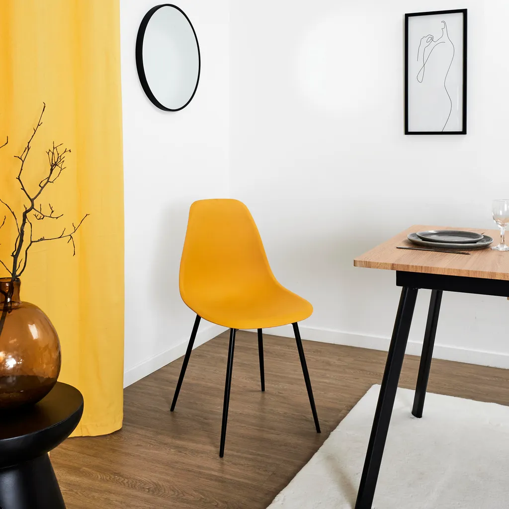 Chaise Gustav Jaune : Redonnez du Style et de la Couleur à votre Intérieur