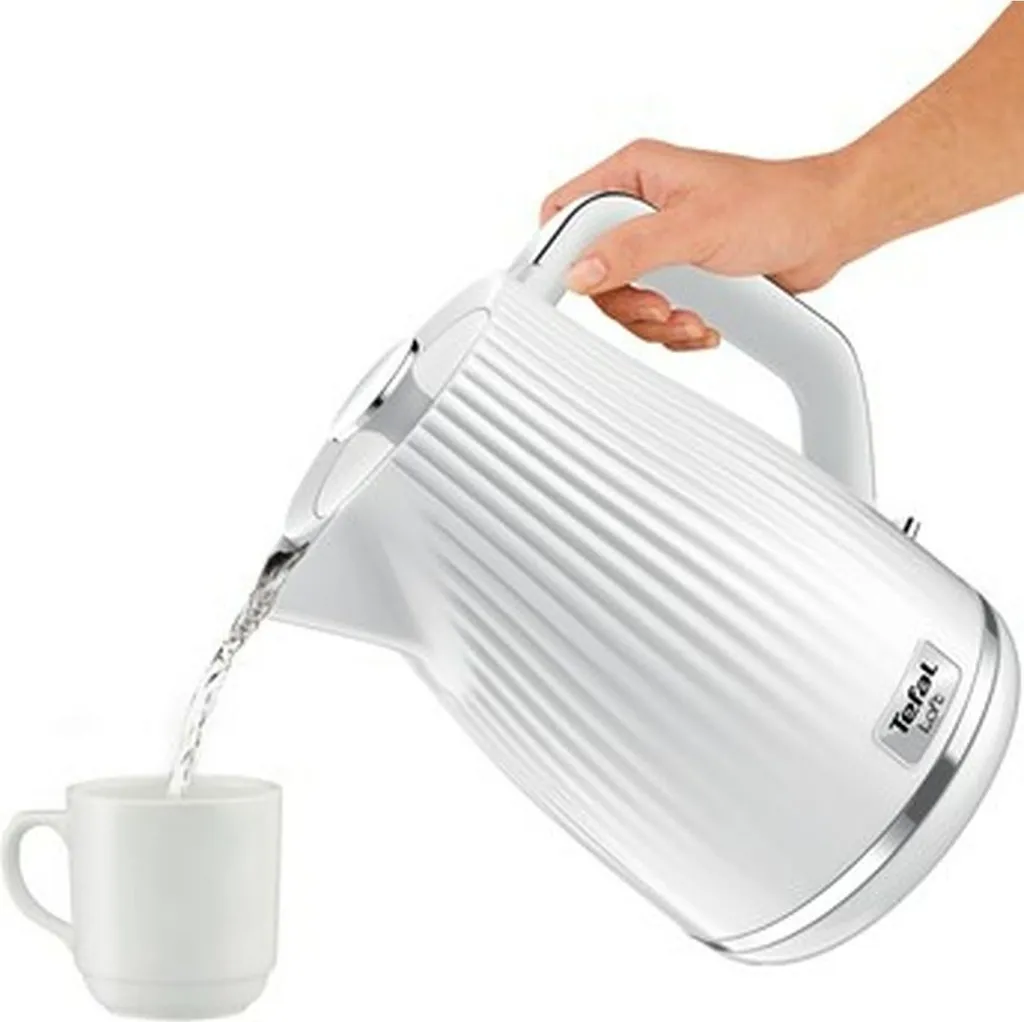 Bouilloire électrique Tefal idéale pour le thé et café rapide 1,7 Litre