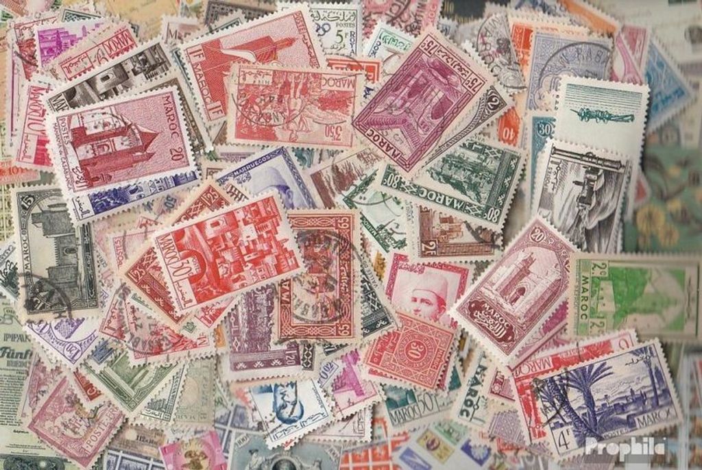 Briefmarken Marokko 300 verschiedene Marken