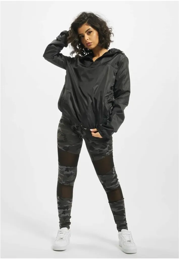 Dites adieu au vent avec la veste DEF Ramie noire, taille XS | Moderne - 3