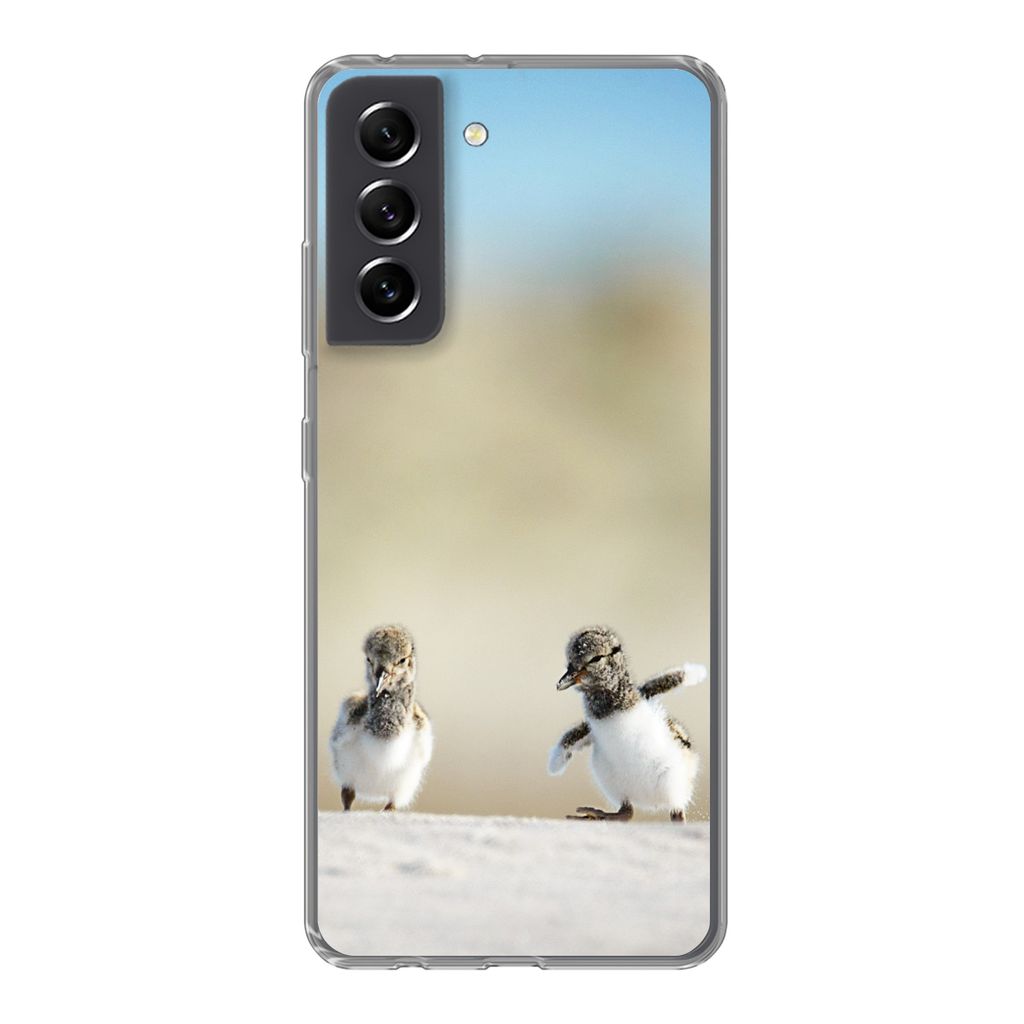 MuchoWow Handyhülle Schutzhülle Hülle für Samsung Galaxy S21 FE Junge - Sand - Vögel Silikon Softcase Handy Hülle - Mobiltelefonhülle