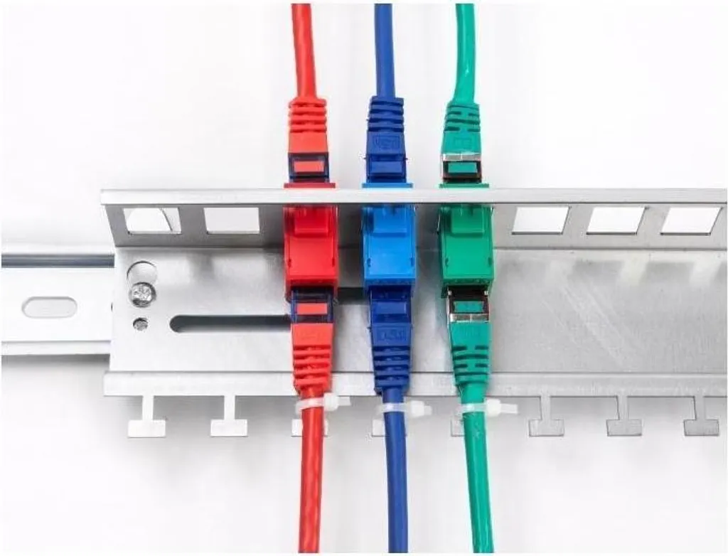 Support 12 Modules Keystone pour Armoire Électrique et Rail DIN Métal