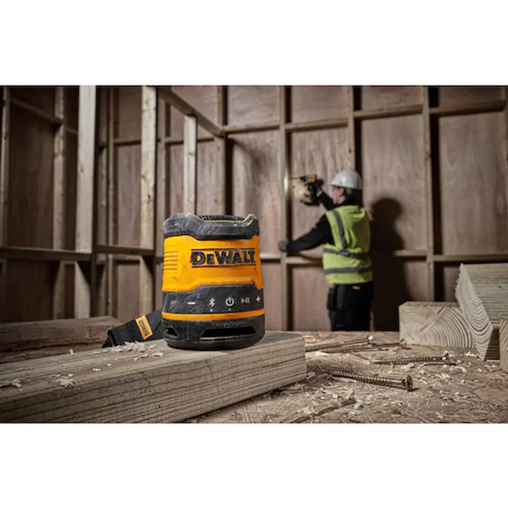 Enceinte Bluetooth Compacte DEWALT DCR009-XJ Rechargeable par USB-C - 10