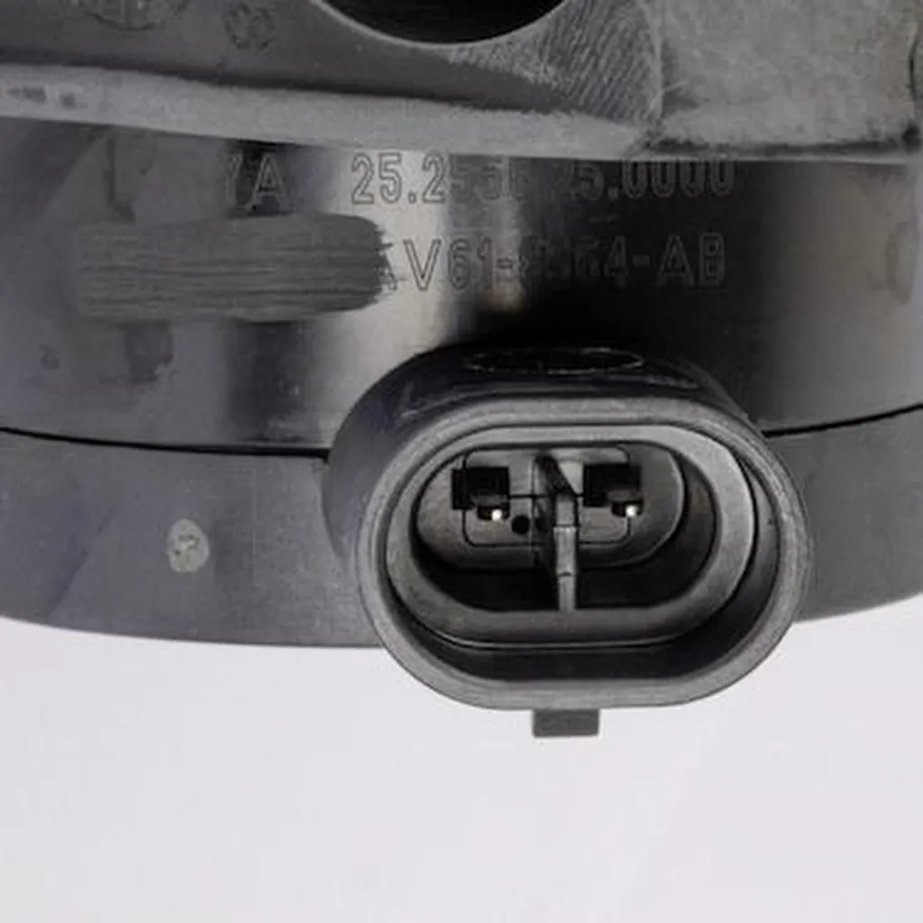 Réparer fuite de liquide : Pompe à eau Ford C-Max Focus Kuga 1.6 2.0 D